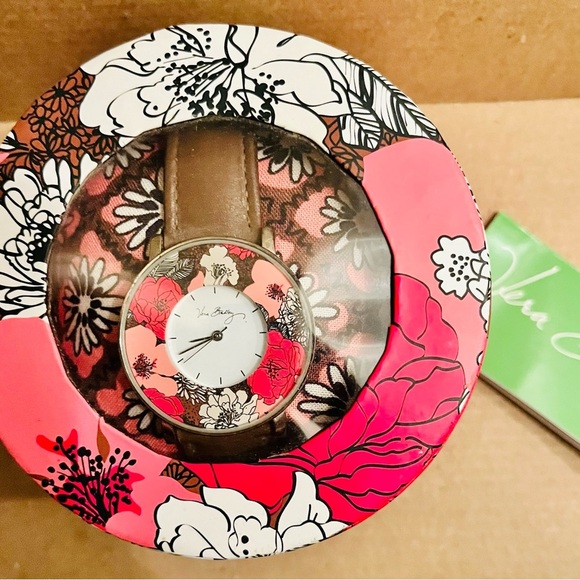 Vera Bradley Mocha Rouge pink & brown.. retired watch​ - Picture 6 of 8
